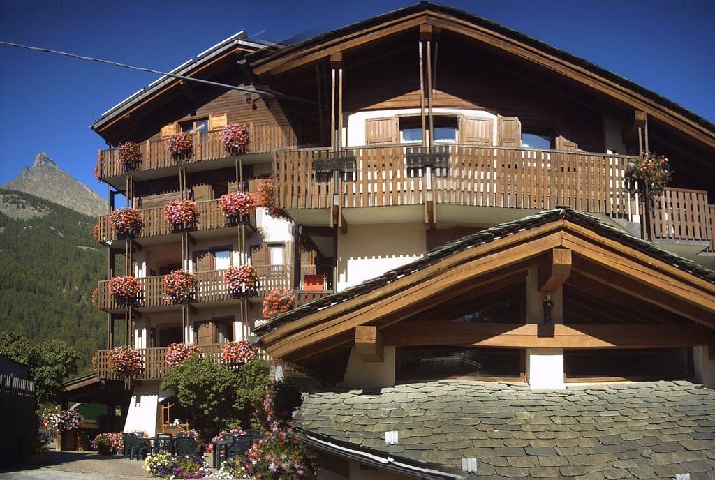 Hotel Vallee De Cogne Exterior foto